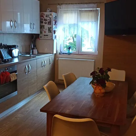 Apartment Cu Doua *
